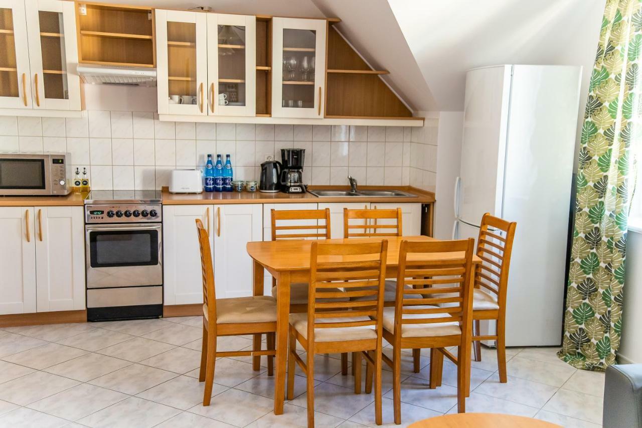 מידזיזדרויה 3-Bedroom Apartment Plac Neptuna By Noclegi Renters מראה חיצוני תמונה