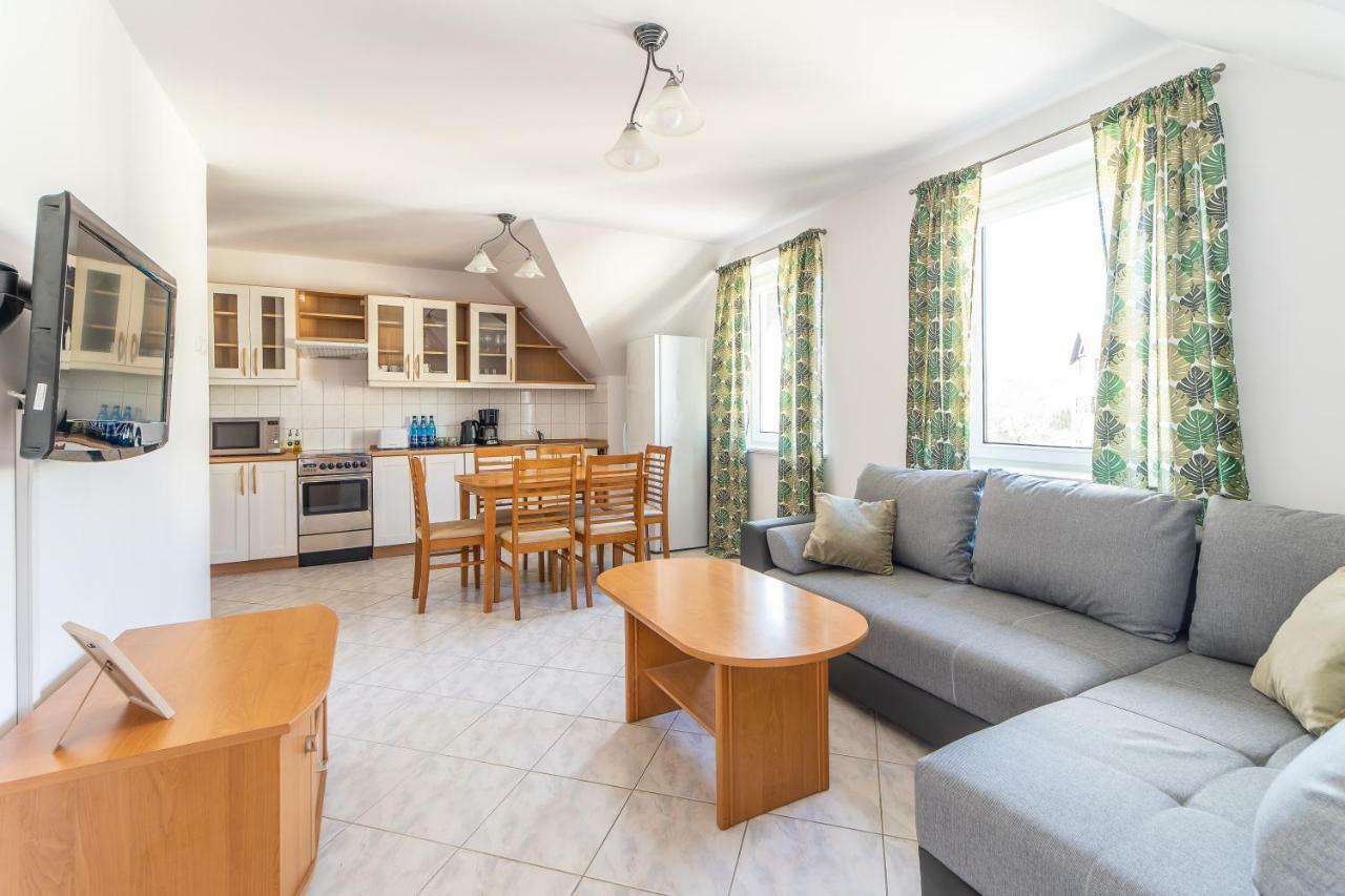 מידזיזדרויה 3-Bedroom Apartment Plac Neptuna By Noclegi Renters מראה חיצוני תמונה