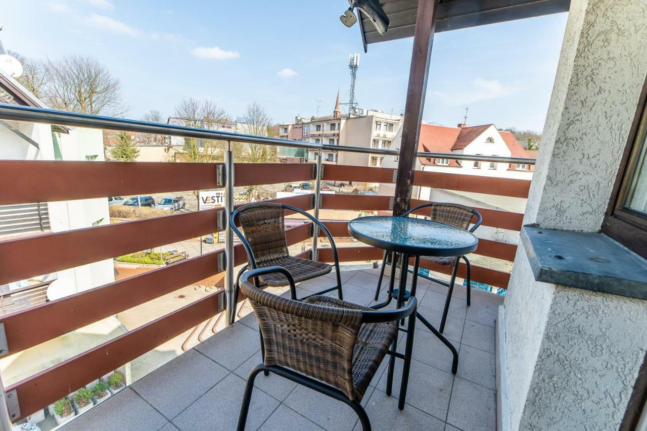 מידזיזדרויה 3-Bedroom Apartment Plac Neptuna By Noclegi Renters מראה חיצוני תמונה