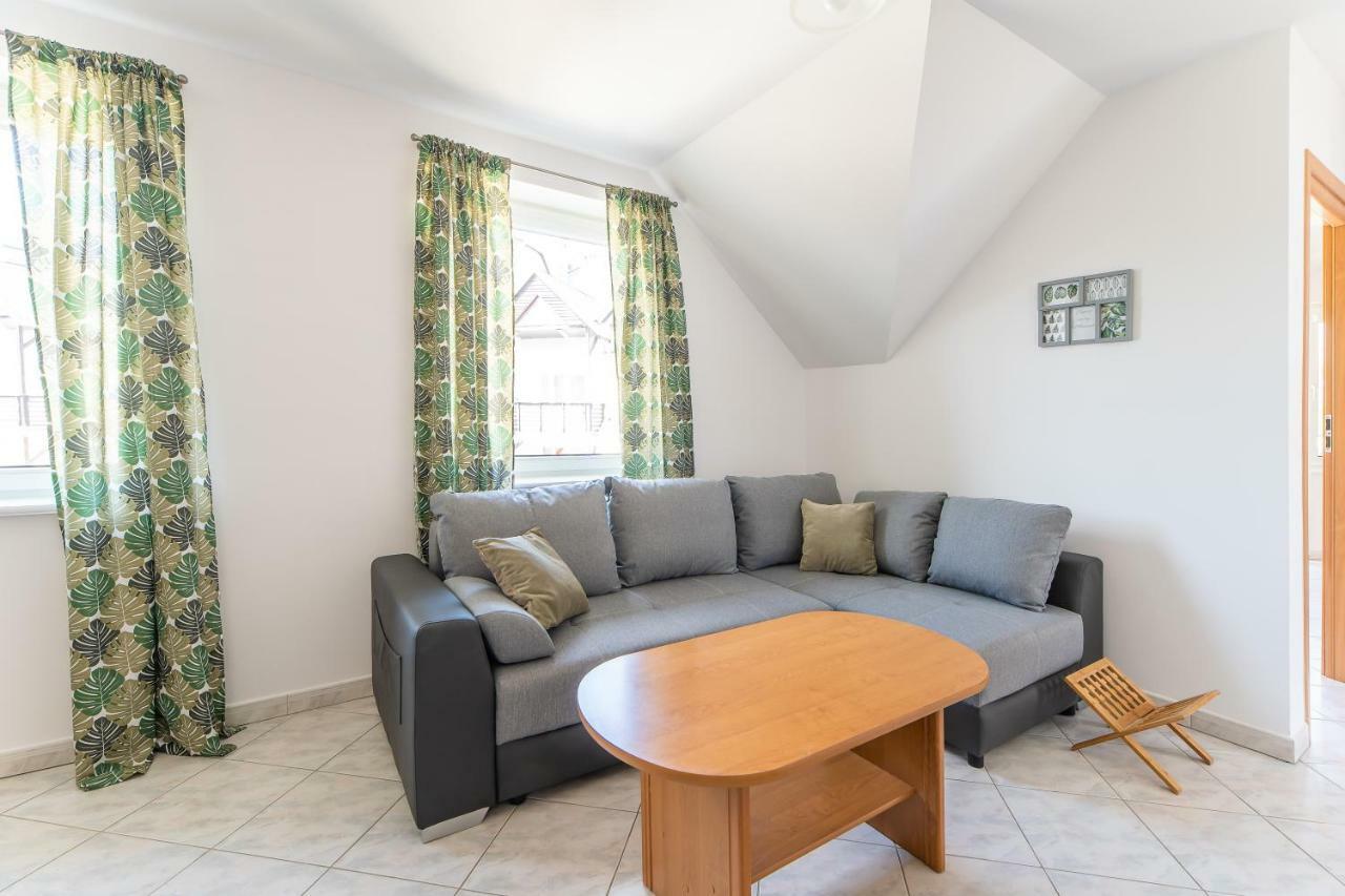 מידזיזדרויה 3-Bedroom Apartment Plac Neptuna By Noclegi Renters מראה חיצוני תמונה